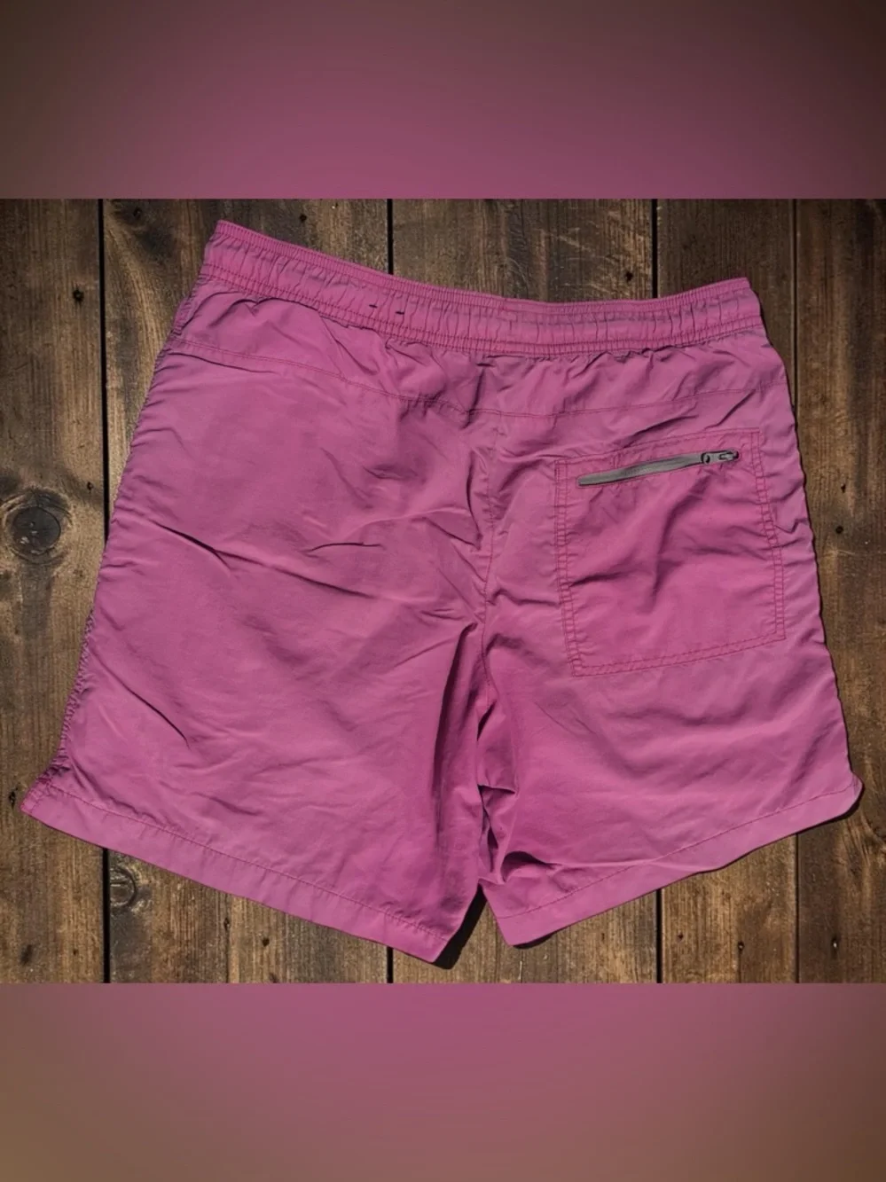 American Eagle All Day Lined Men’s Size Medium Pink Shorts